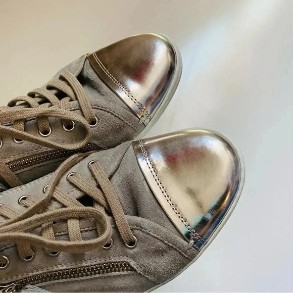 AGL Attilio Giusti Metallic Cap Toe Suede Sneakers - Picture 5 of 11